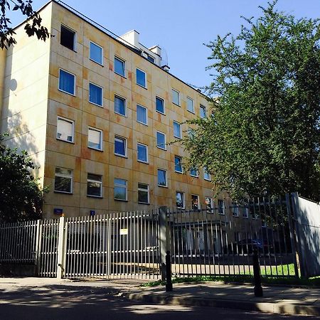 Lovely Garden Flat near Royal Park Warschau Exterior foto